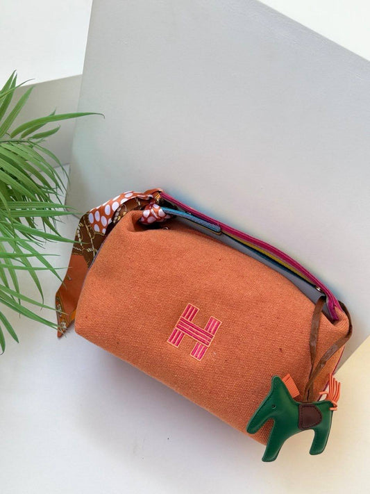 Hermes Hand Clutch
