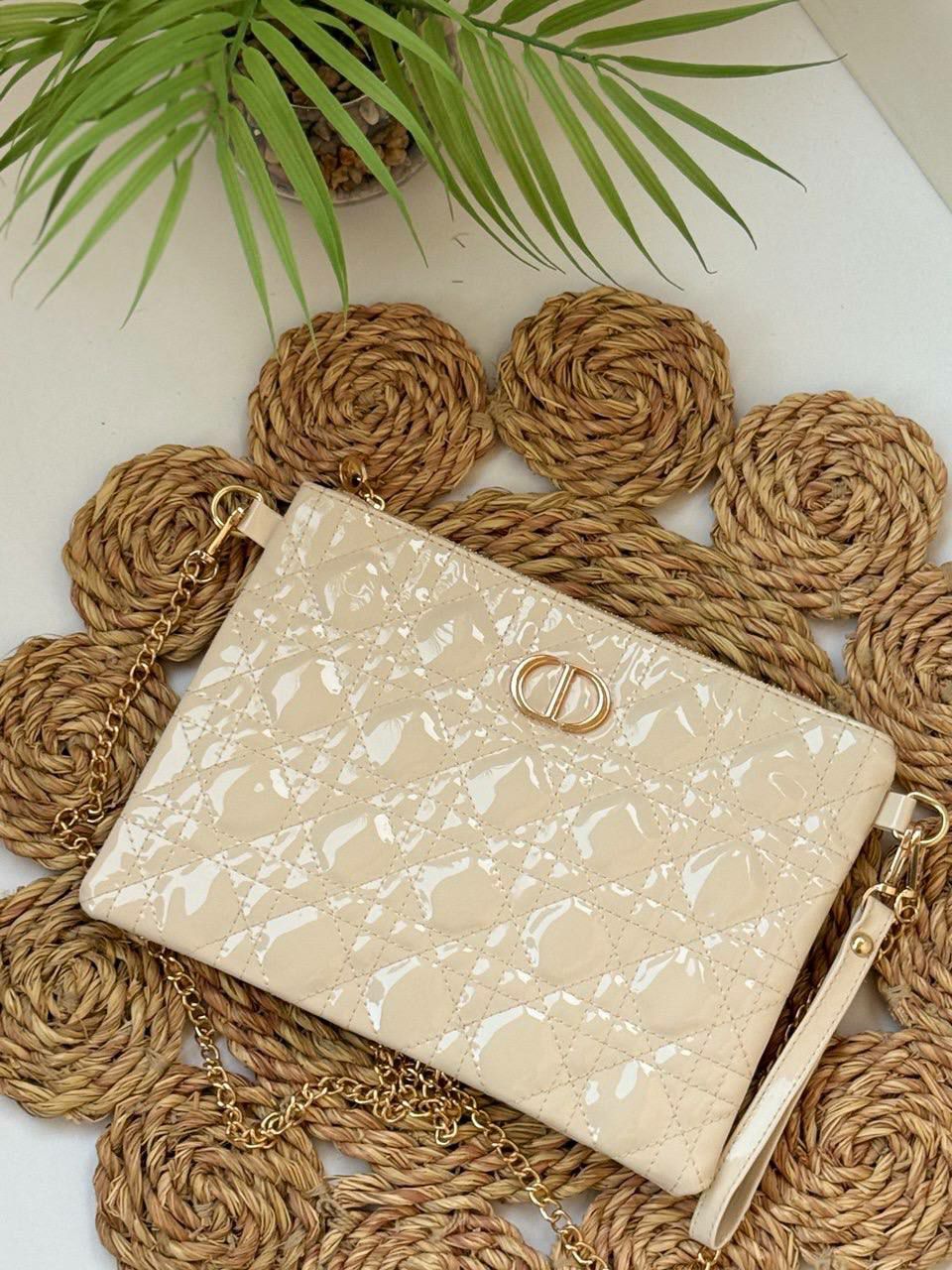 COACH Glossy Clutch Bags