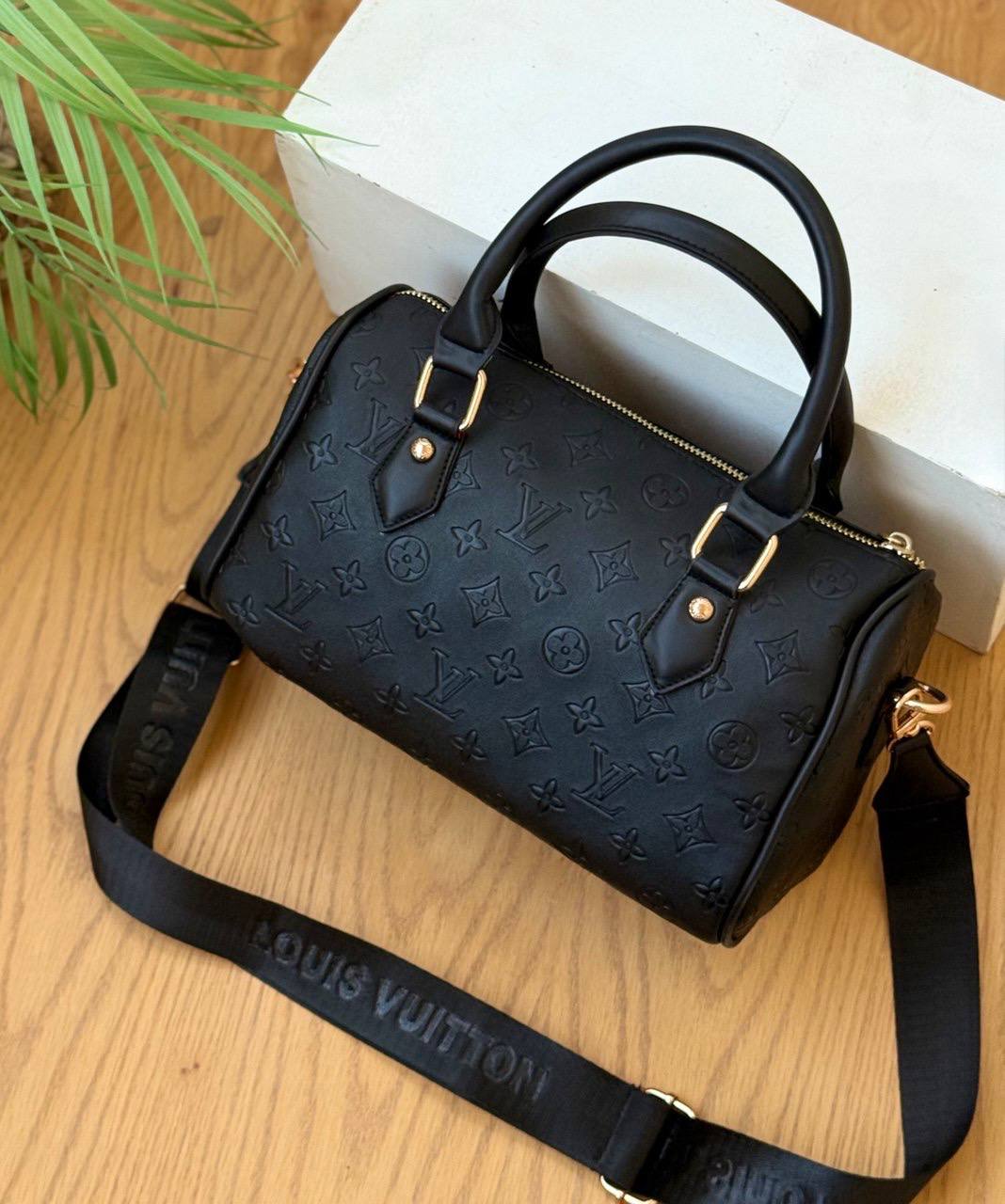 Louis Vuitton Speedy Bandoulière - LV Monograms Lasered