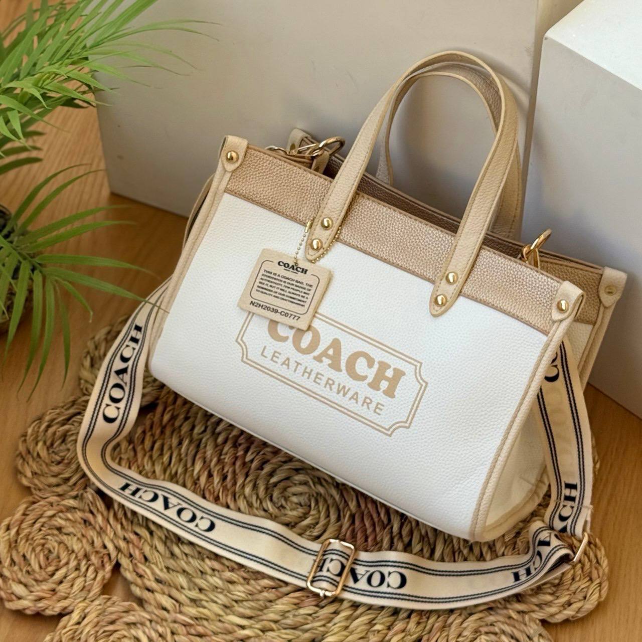 Coach Leather Wear Tote