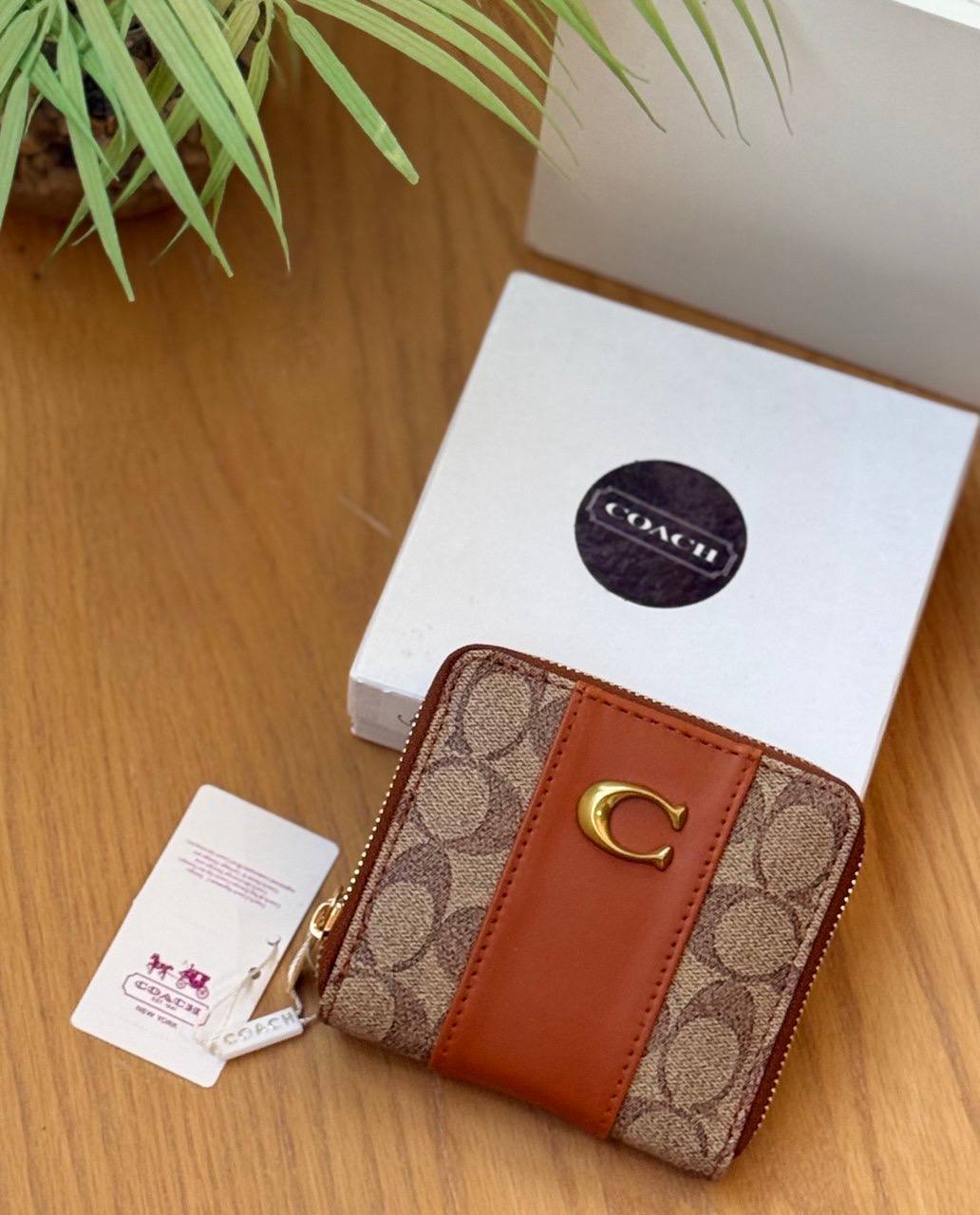 Coach Compact Squared Wallet