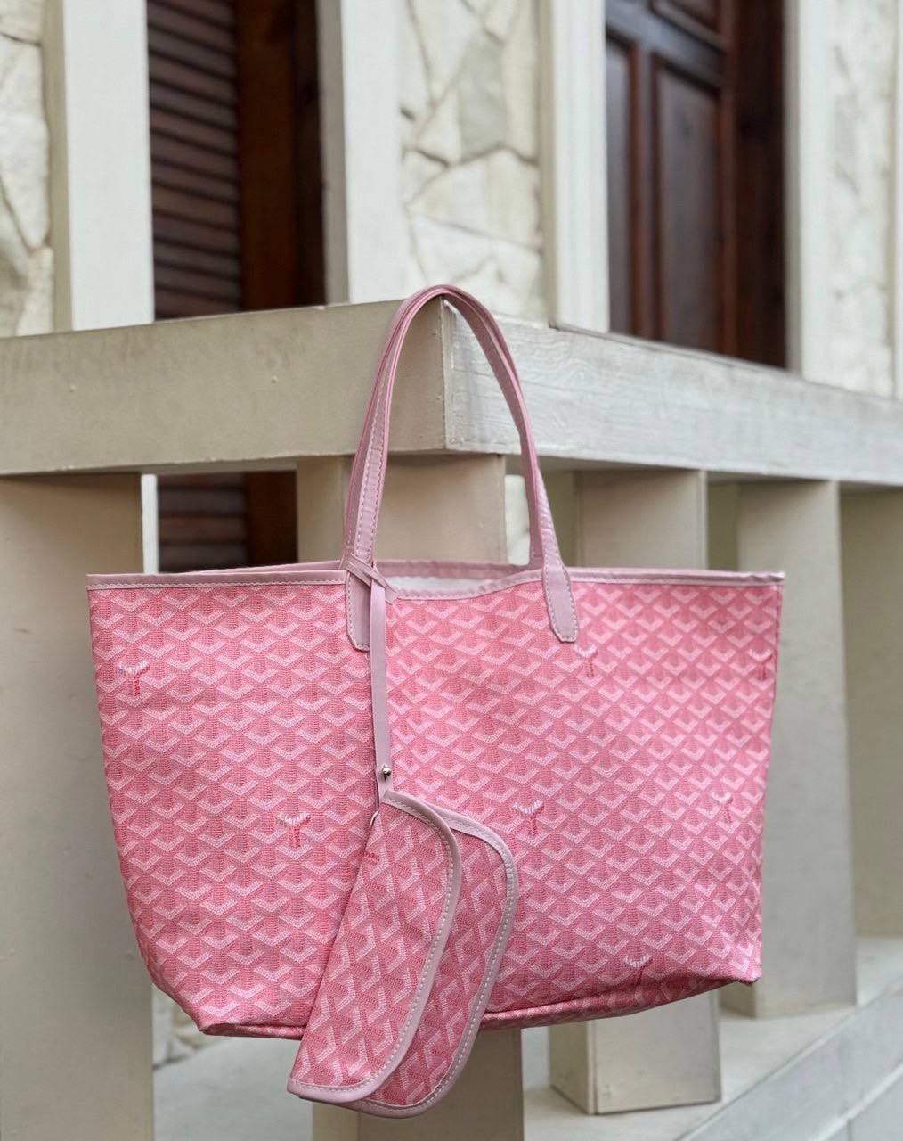 GO YARD Tote With Pouch - Large