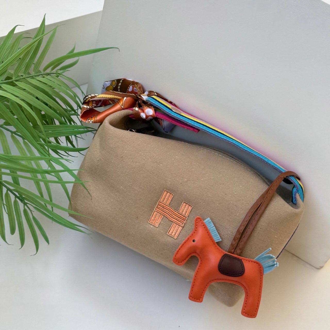 Hermes Hand Clutch