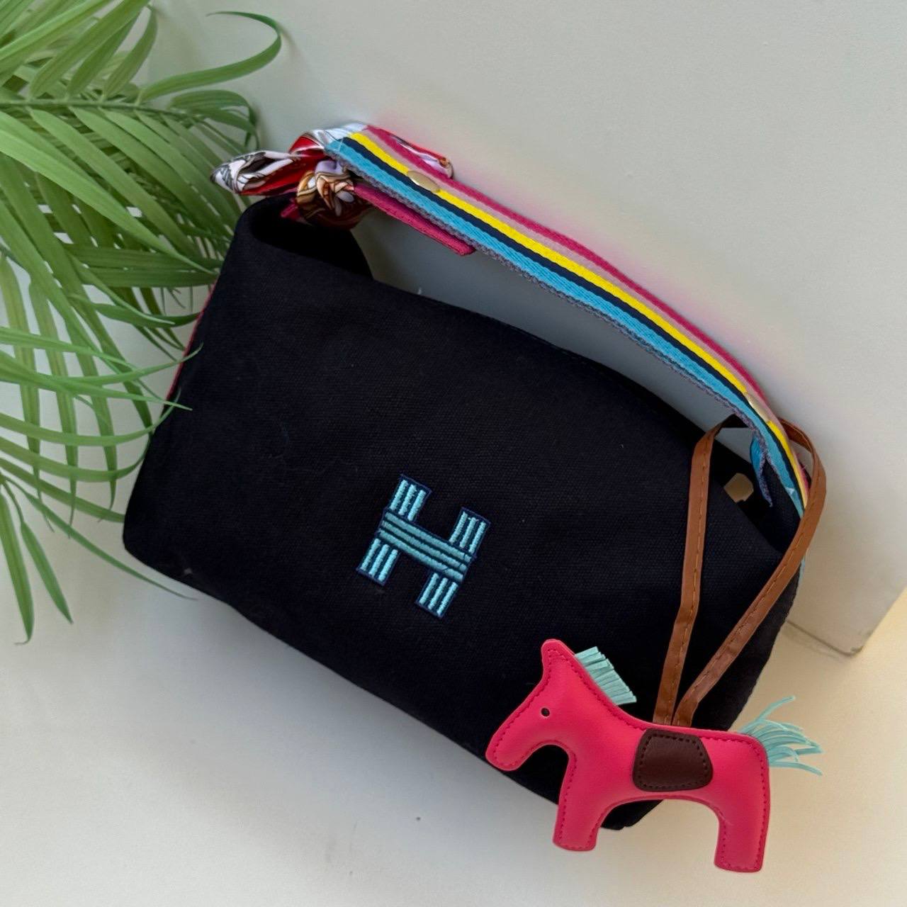 Hermes Hand Clutch