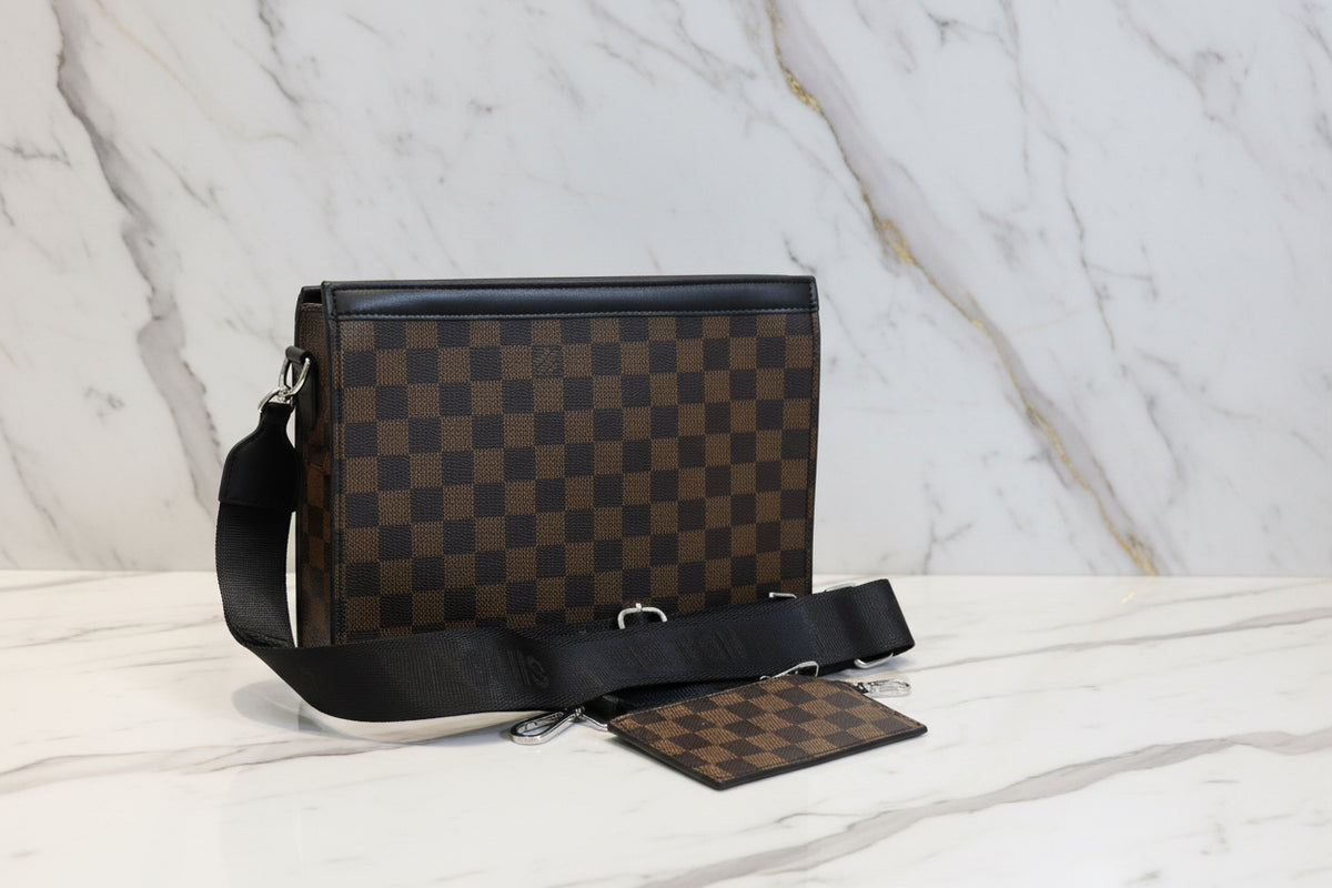 LV Squared Patterned Clutch Bag