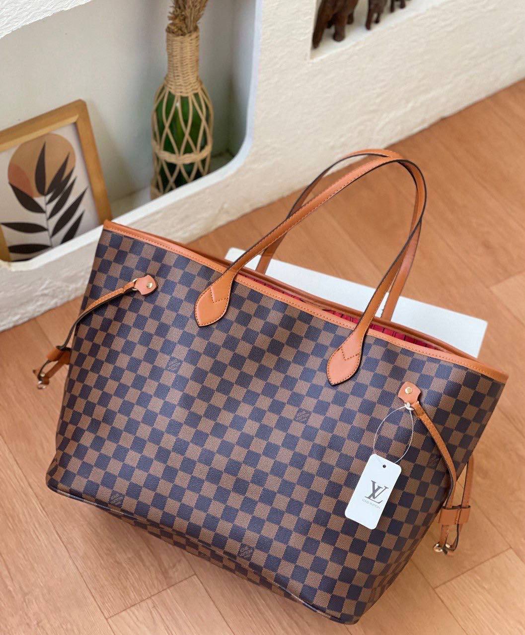 Large Louis Vuitton Neverfull