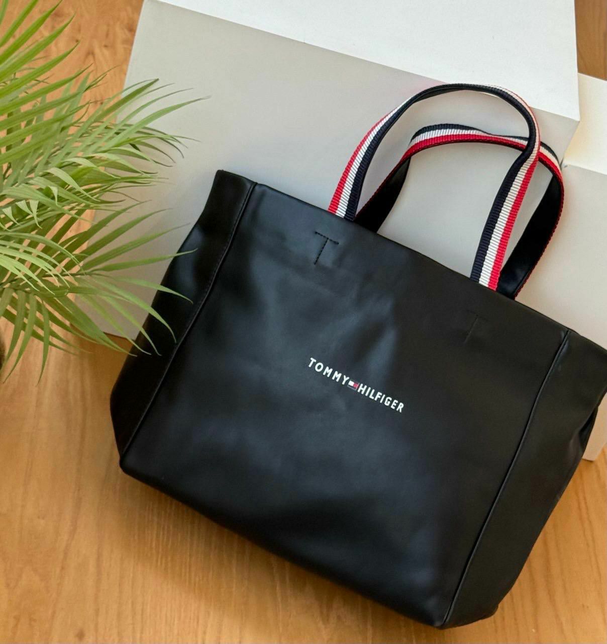 Tommy Hilfiger Plain Tote Bag