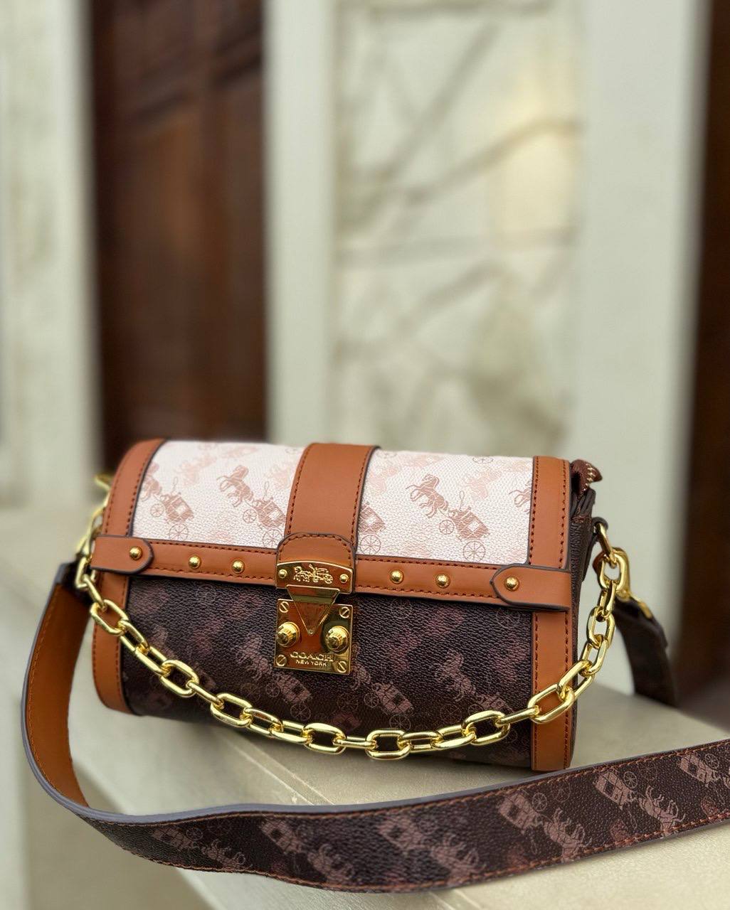 Coach Hand & Cross Bag