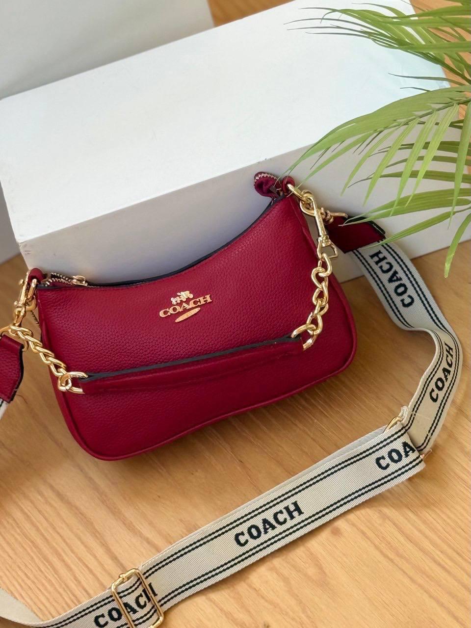 Coach Chains Cross/Hand Bag