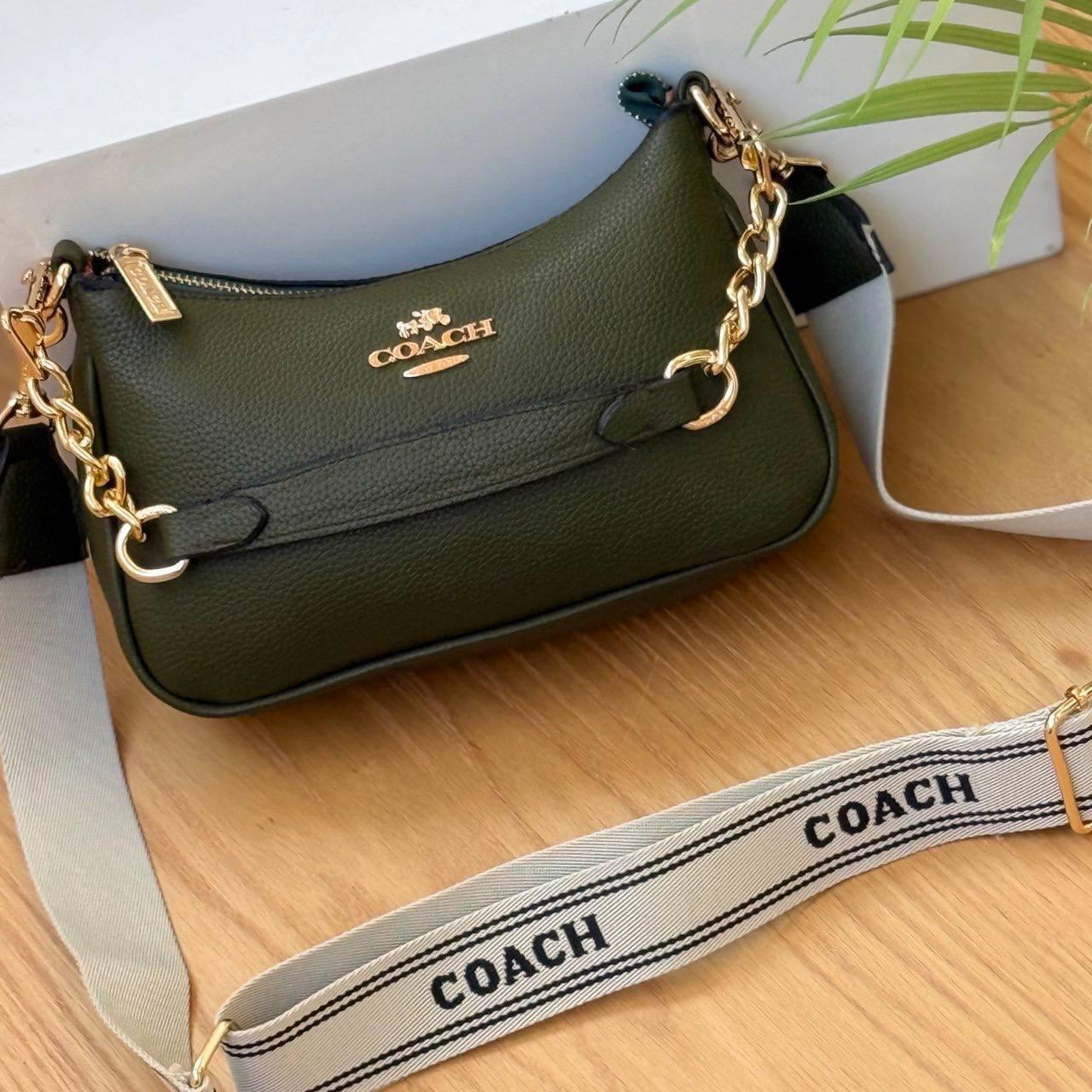 Coach Chains Cross/Hand Bag