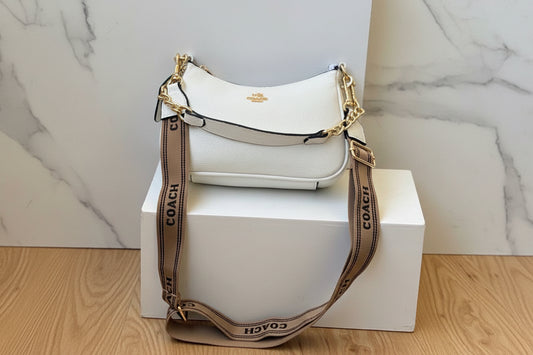 Coach Chains Cross/Hand Bag
