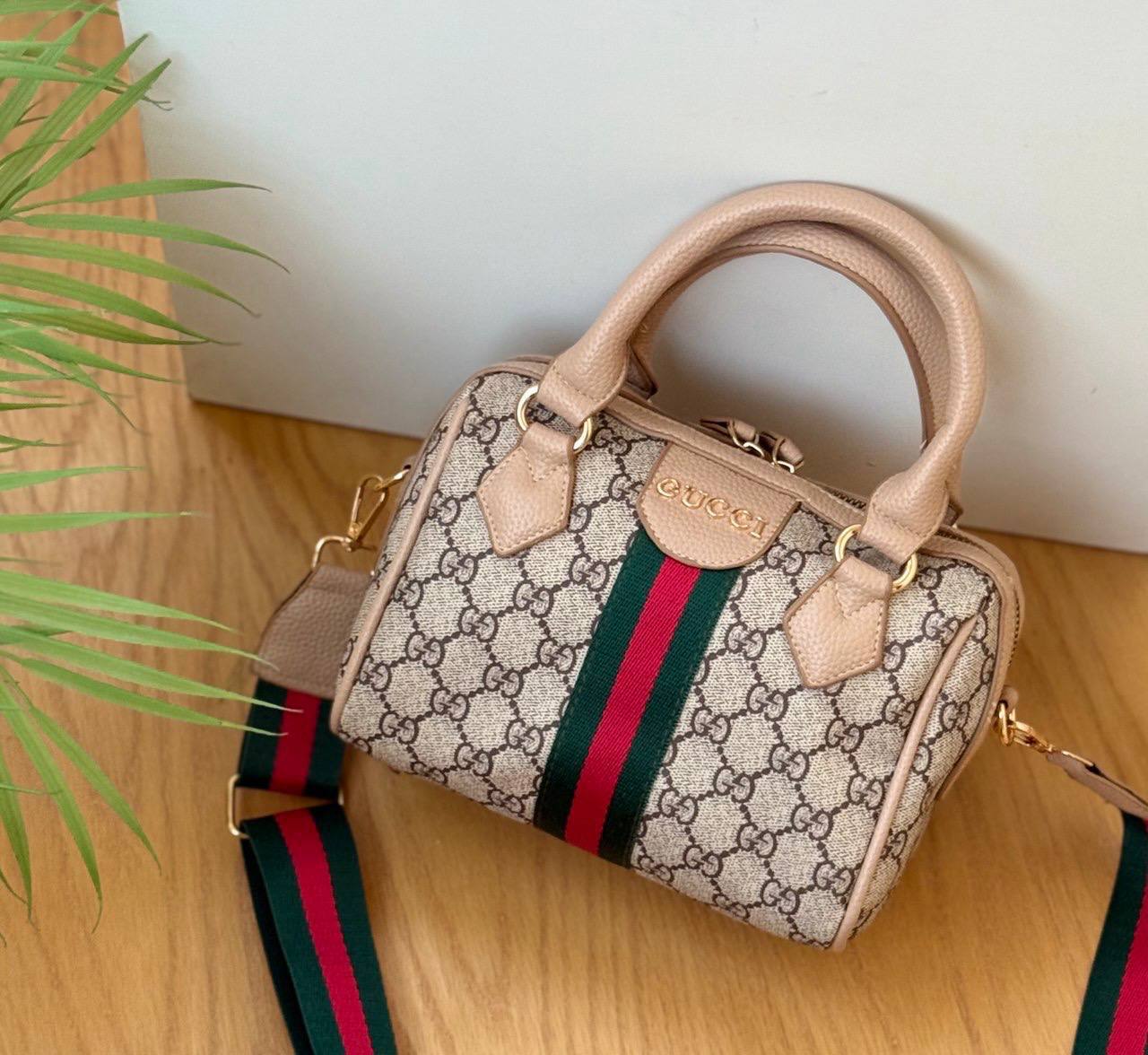 Gucci Ophidia mini top handle bag