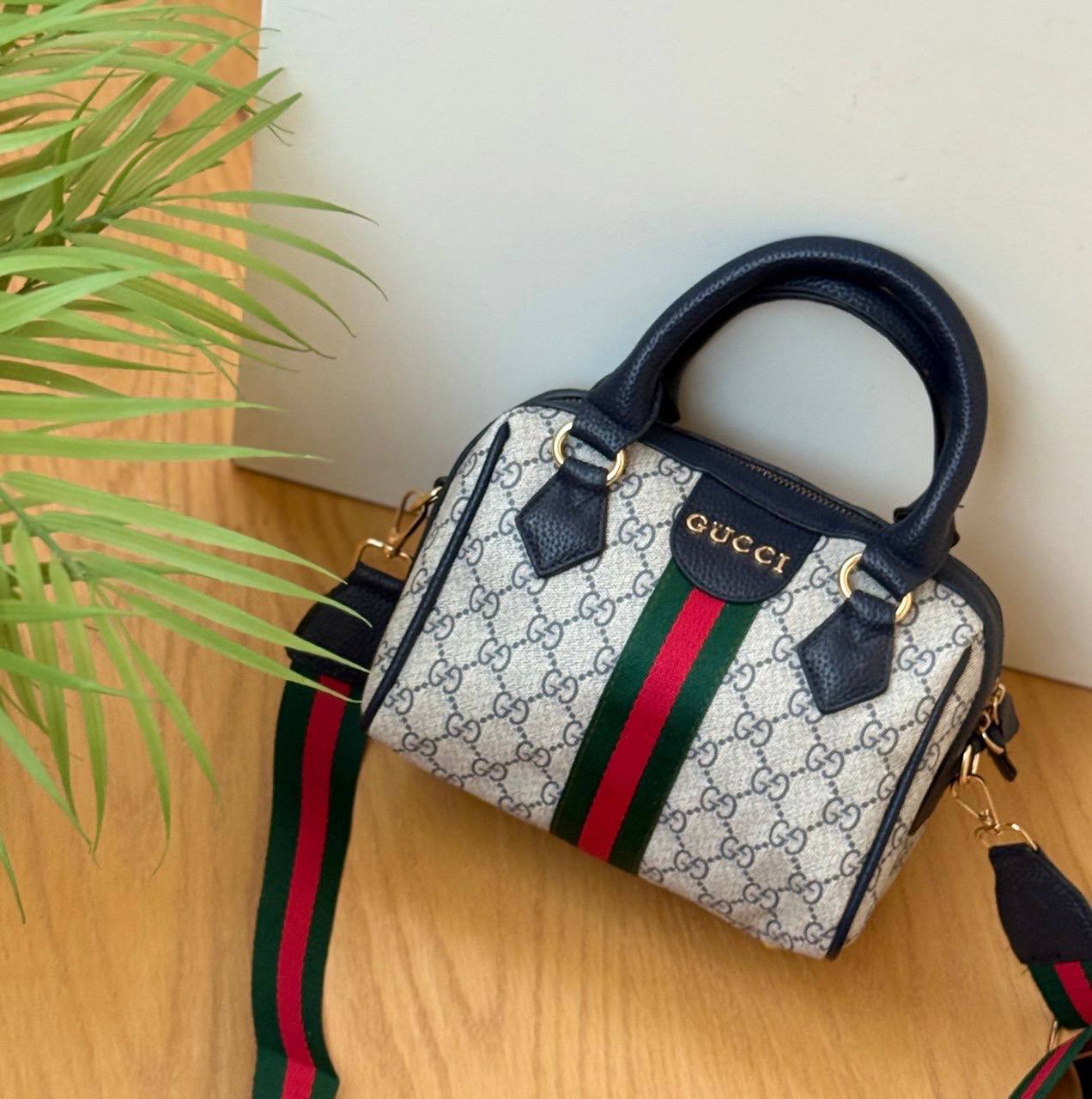 Gucci Ophidia mini top handle bag