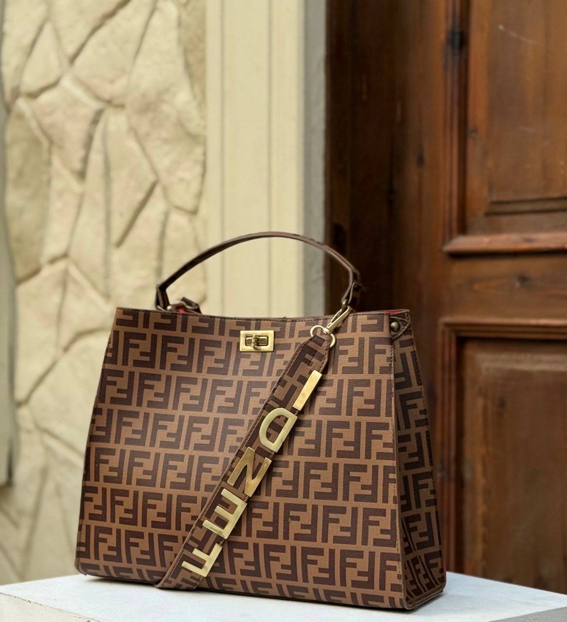 Fendi Peekaboo Soft leather bag