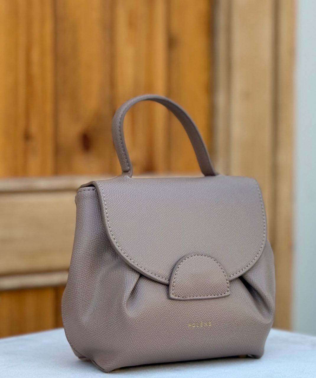 Polène Numéro Un Nano handbag - in smooth leather