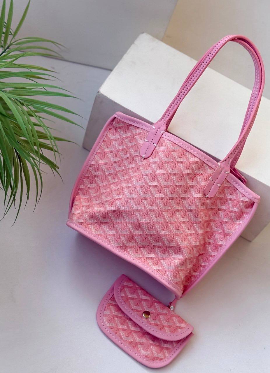 Medium Goyard Hand Bag